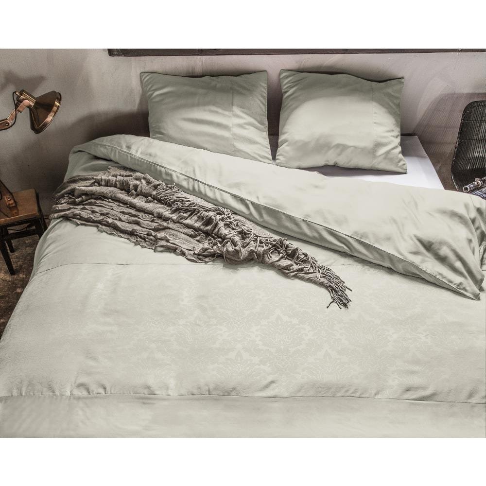 8720105600678  240 X 200 cm 60X70cm 1.535 KG CREME 100% MICRO PERCAL